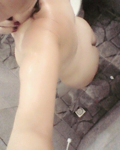 アラブの女の子オンリーファンズ アダルト ギャラリー