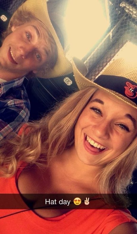 ビキニプリンセスオンリーファンズ アートxxx 画像