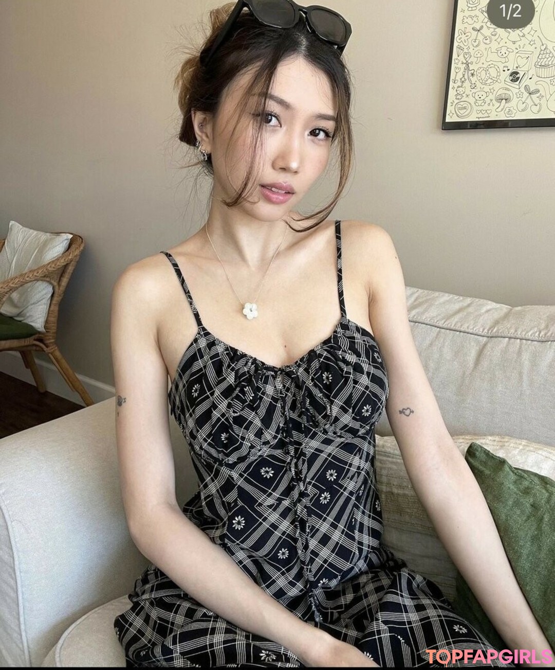 大きなお尻の黒人オンリーファンズ セクシーヌード 写真