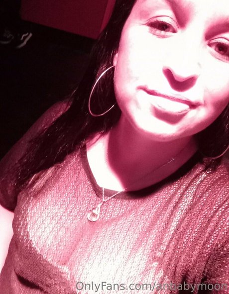 ぽっちゃり妊婦オンリーファンズ アダルト 写真