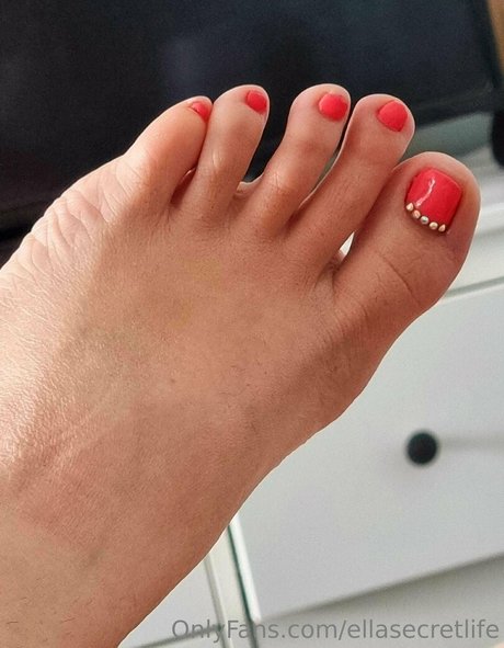 ellasecretlife アートモデル ギャラリー