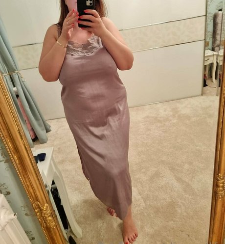 ellasecretlife 素敵なポルノスター 写真