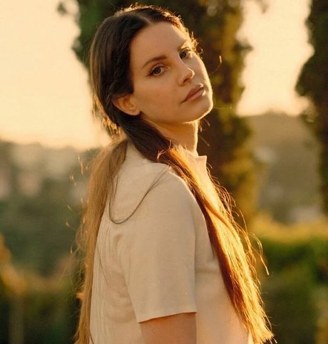 40歳のオンリーファンズ アートヌード 画像