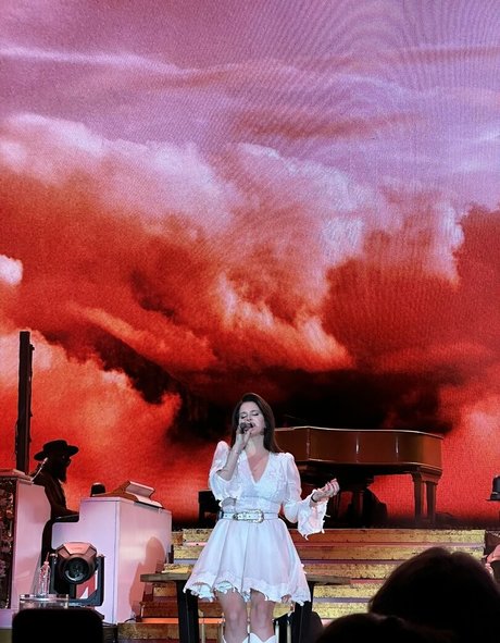 裸の女の子オンリーファンズ セクシーヌード 画像