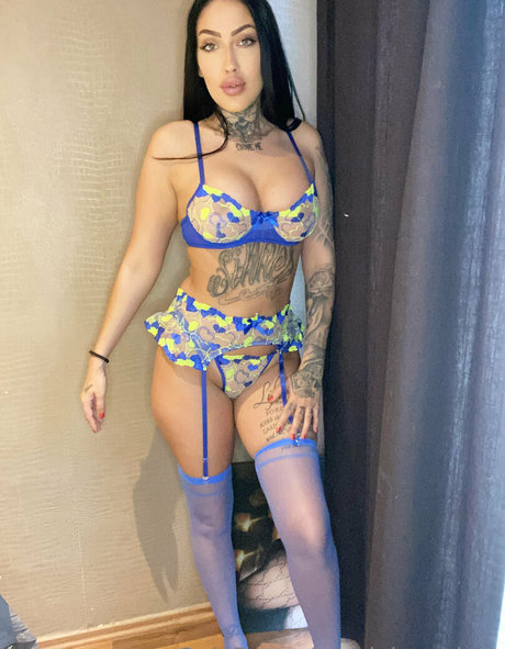 aleksandra myuller ポルノスター アダルト ギャラリー