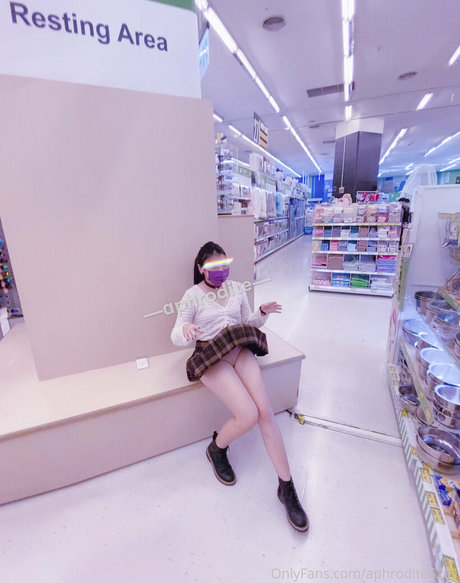 Aphrodite5201 トップ女優 画像