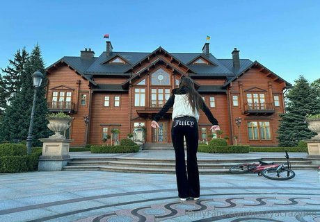 ボディビルダーヌードオンリーファンズ ポルノ 写真