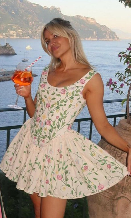 Ashley Roberts アダルト女優 写真