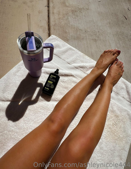 ashleynicole444 無料モデル ギャラリー