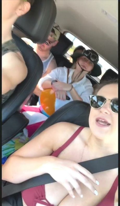 Hannah F 無料女優 画像