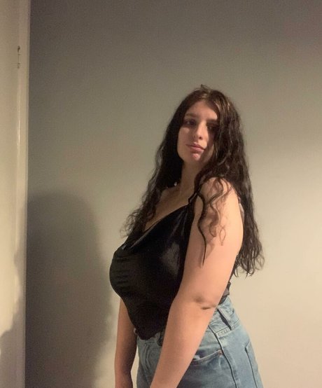 マッサージセラピストオンリーファンズ パーフェクト 画像