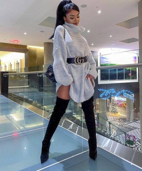 Aneeqa Farid HDポルノスター 画像