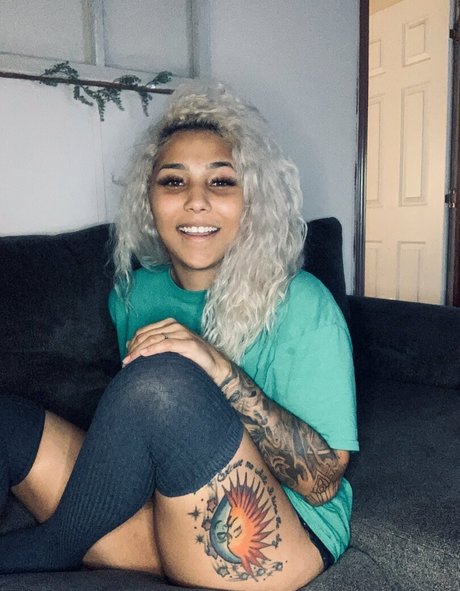 nadia bynature 最高のモデル 写真