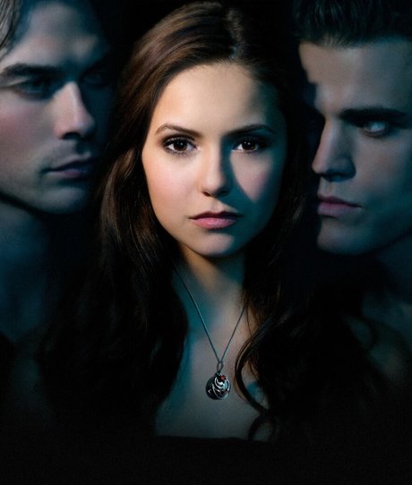 Nina Dobrev かわいいポルノスター 画像