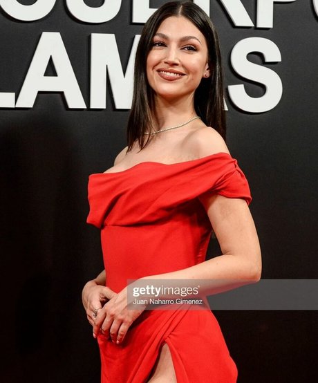 Ursula Corbero 素敵なモデル 写真