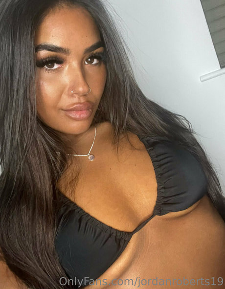 jordanroberts19 トップポルノスター ギャラリー