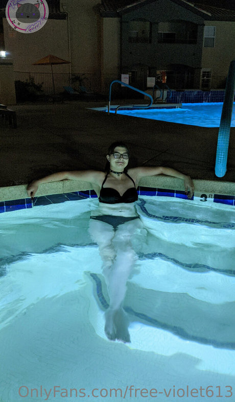 アジアン潮吹き オンリーファンズ アートヌード 写真