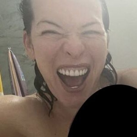 巨乳カップルオンリーファンズ えろ ギャラリー