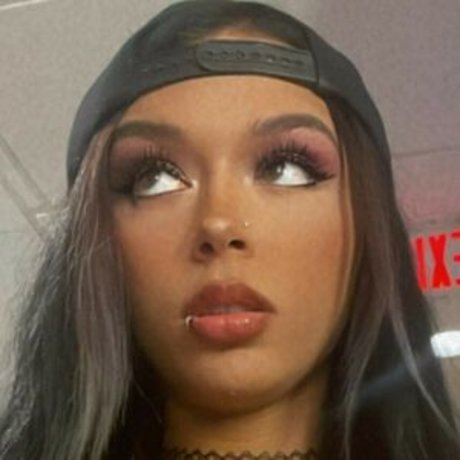 Cora Jade ポルノスター ベスト 画像