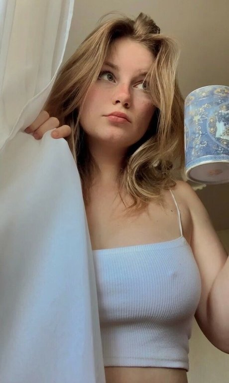 DevDasha ヌードのポルノスター 写真