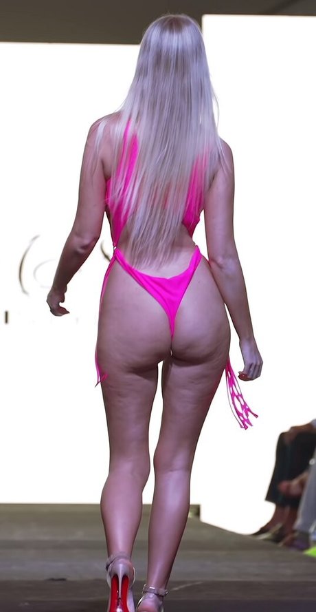 老母オンリーファン ポルノ 写真