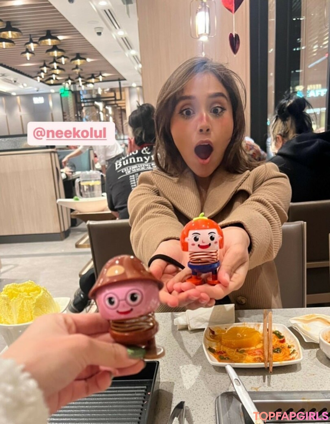 トランス熟女オンリーファンズ アートxxx 写真