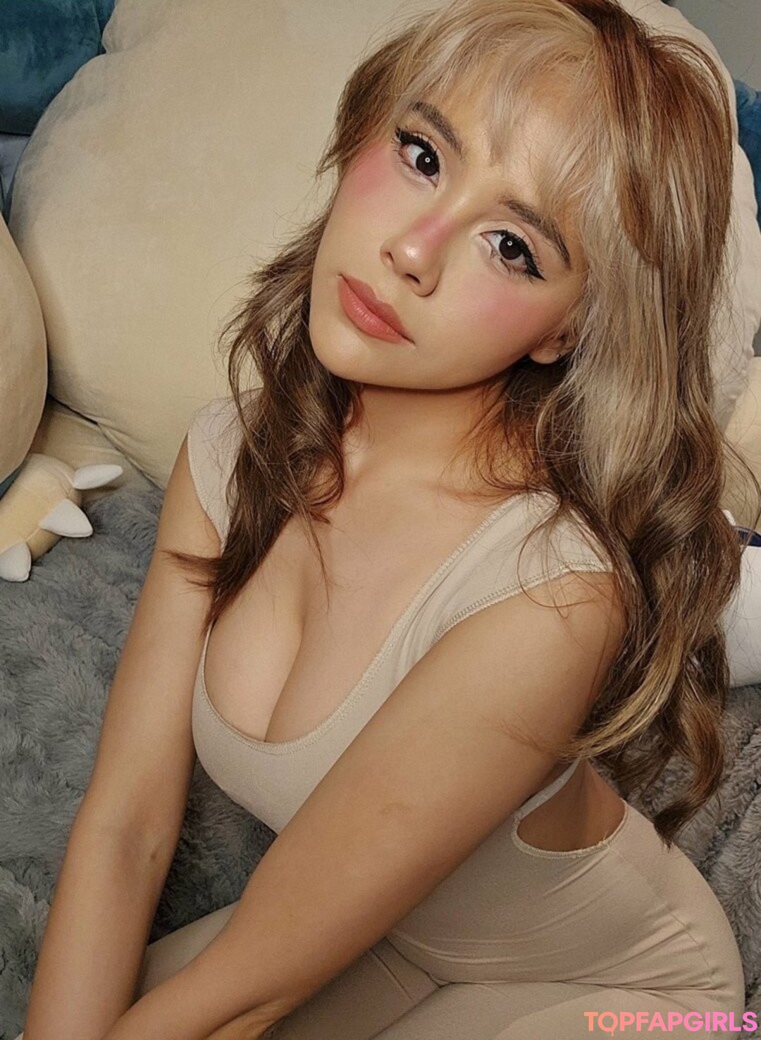 角質の女の子オンリーファンズ えろた 画像