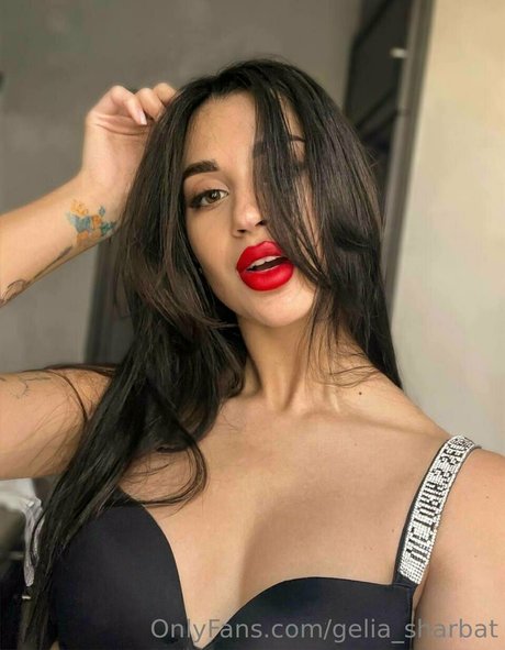 linda pretty 独占スター 写真