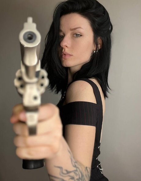 かわいいブロンドのオンリーファンズ セクシーヌード 写真