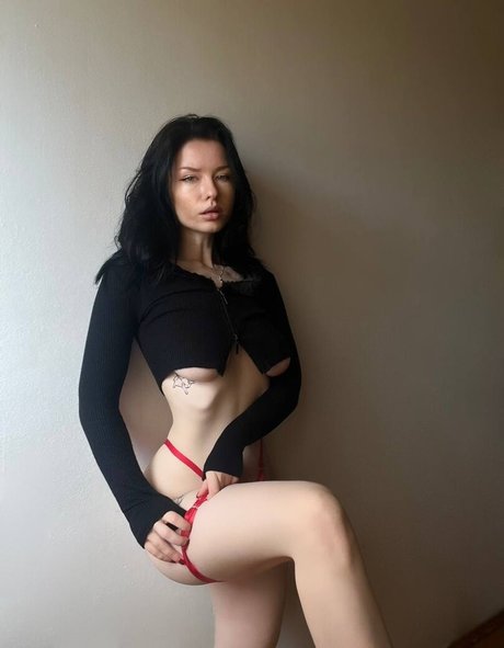 アラブの太ったオンリーファンズ ヌード 写真