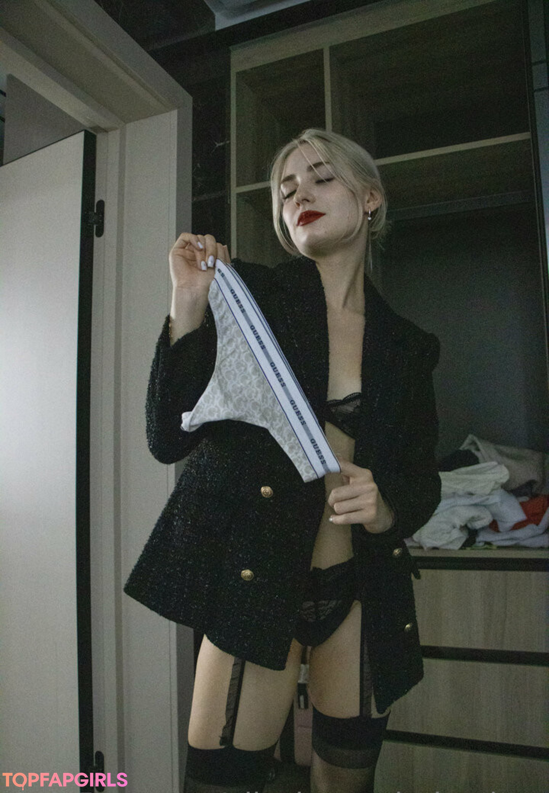 巨乳ランジェリーオンリーファンズ 美しい 写真