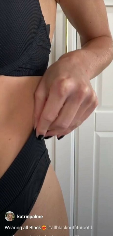 角質の女の子オンリーファンズ ヌード ギャラリー