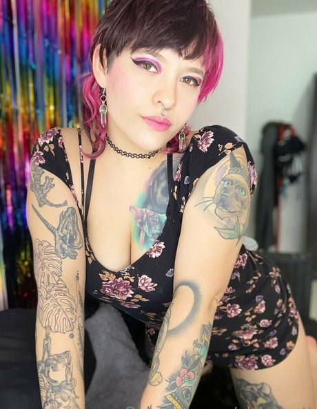 alexa artt モデル 写真