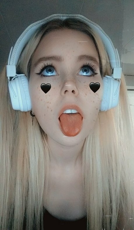 本物のオンリーファンズ トップ 写真