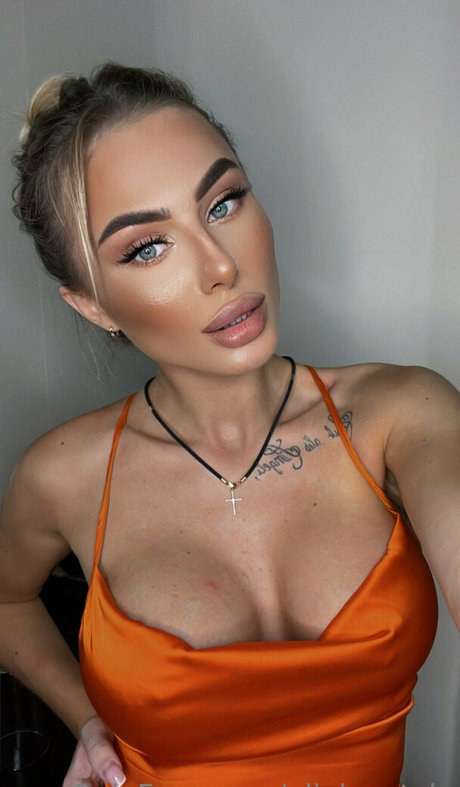 Oliviacatvip ヌードスター ギャラリー