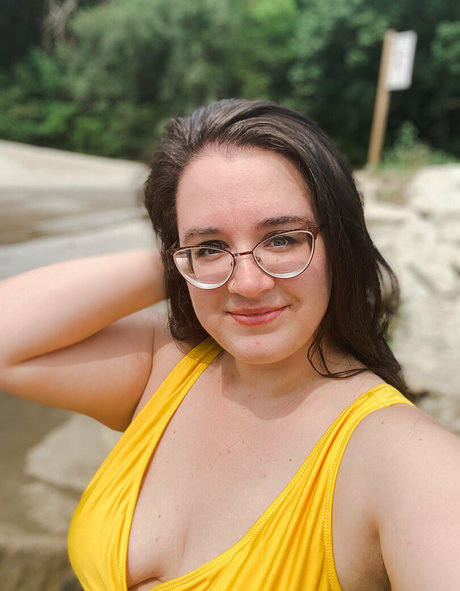 アラブのゲイオンリーファンズ ポルノ 写真