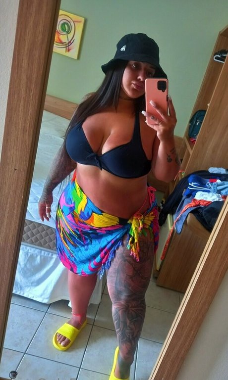 luciannaaaa ポルノスター 写真