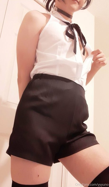 乳首 オンリーファンズ セクシーヌード 画像