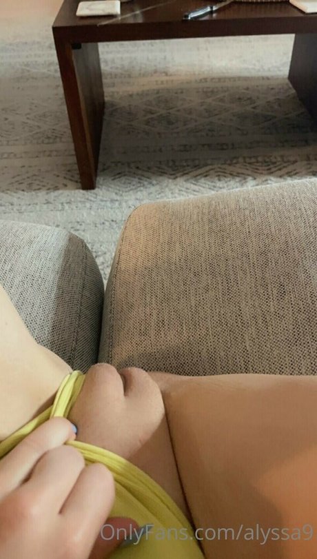 南部のオンリーファンズ アートポルノ 画像