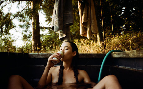 肉厚熟女オンリーファンズ エロ 画像