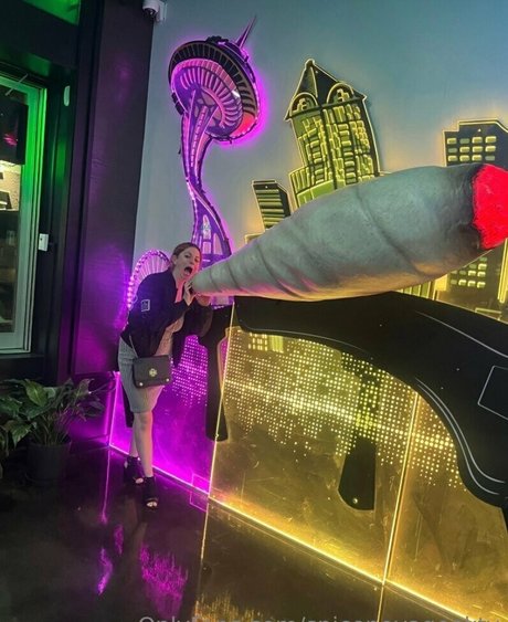 オンリーファンズアカウント 美しいヌード 画像