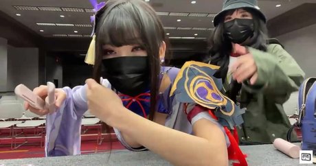 角質の女の子オンリーファンズ 無料アダルト 写真