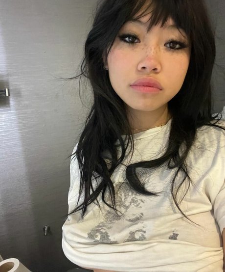 2人のオンリーファンズ ポルノグラフィック 写真