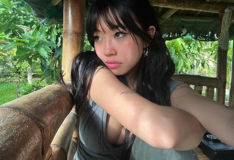 濃厚なヌードオンリーファンズ 無料エロ 画像