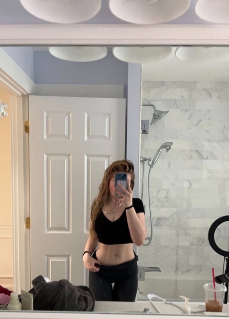 大きなお尻の黒人オンリーファンズ 無料エロ 画像