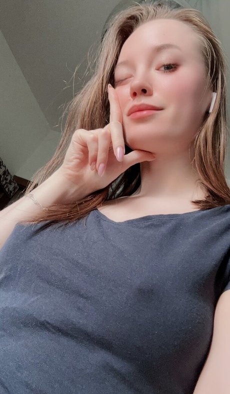 熟女オーガズムオンリーファンズ 無料ヌード 写真