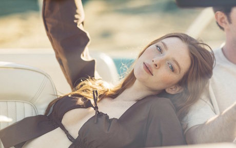 ミラーセルフィーオンリーファンズ 無料 画像