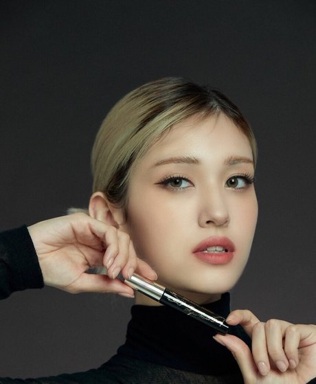 Jeon Somi かわいいモデル 画像