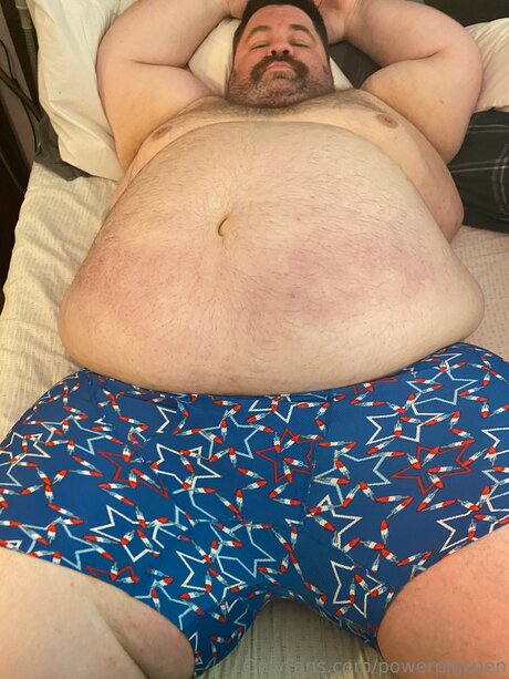 妊娠中のオンリーファンズ トップ ギャラリー