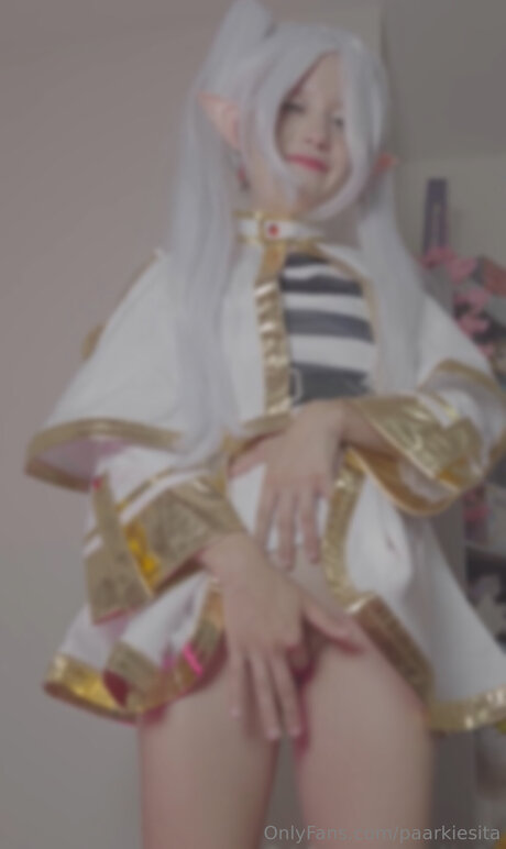 Paarkiesita 素敵なポルノスター ギャラリー